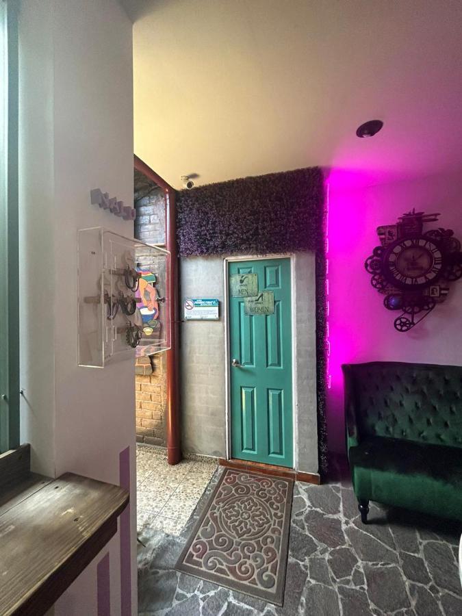 Velvet Hostal La Novena سانتا آنا المظهر الخارجي الصورة
